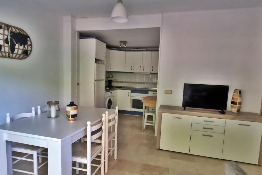 Acogedor Apartamento En Playa De Los Boliches Fuengirola Exterior photo